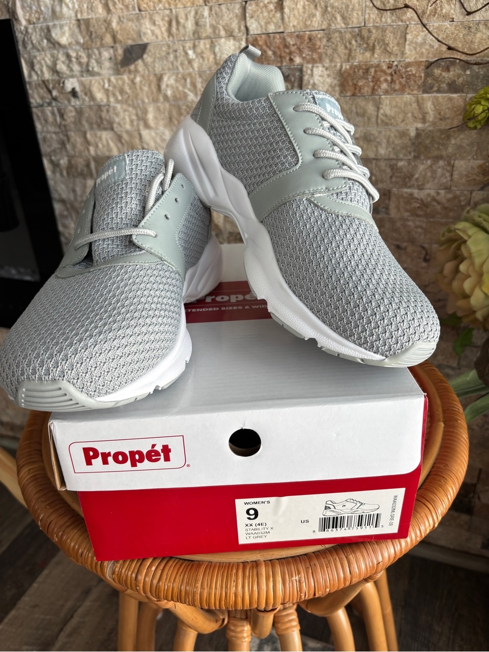 Propet Women's Light Gray Knit Lace-Up Sneakers